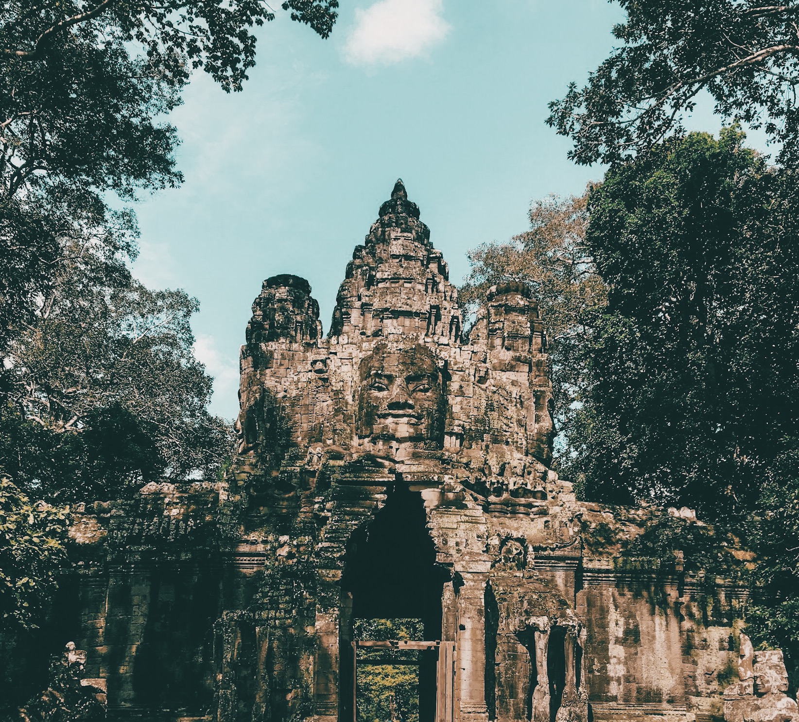 Angkor Wat Tour: 2-Day Itinerary | EXPLORING WITH CLAIRE
